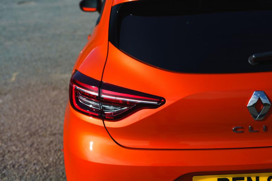 Детали экстерьера Renault Clio 2019 года  (UK) (фото 6 из 40)
